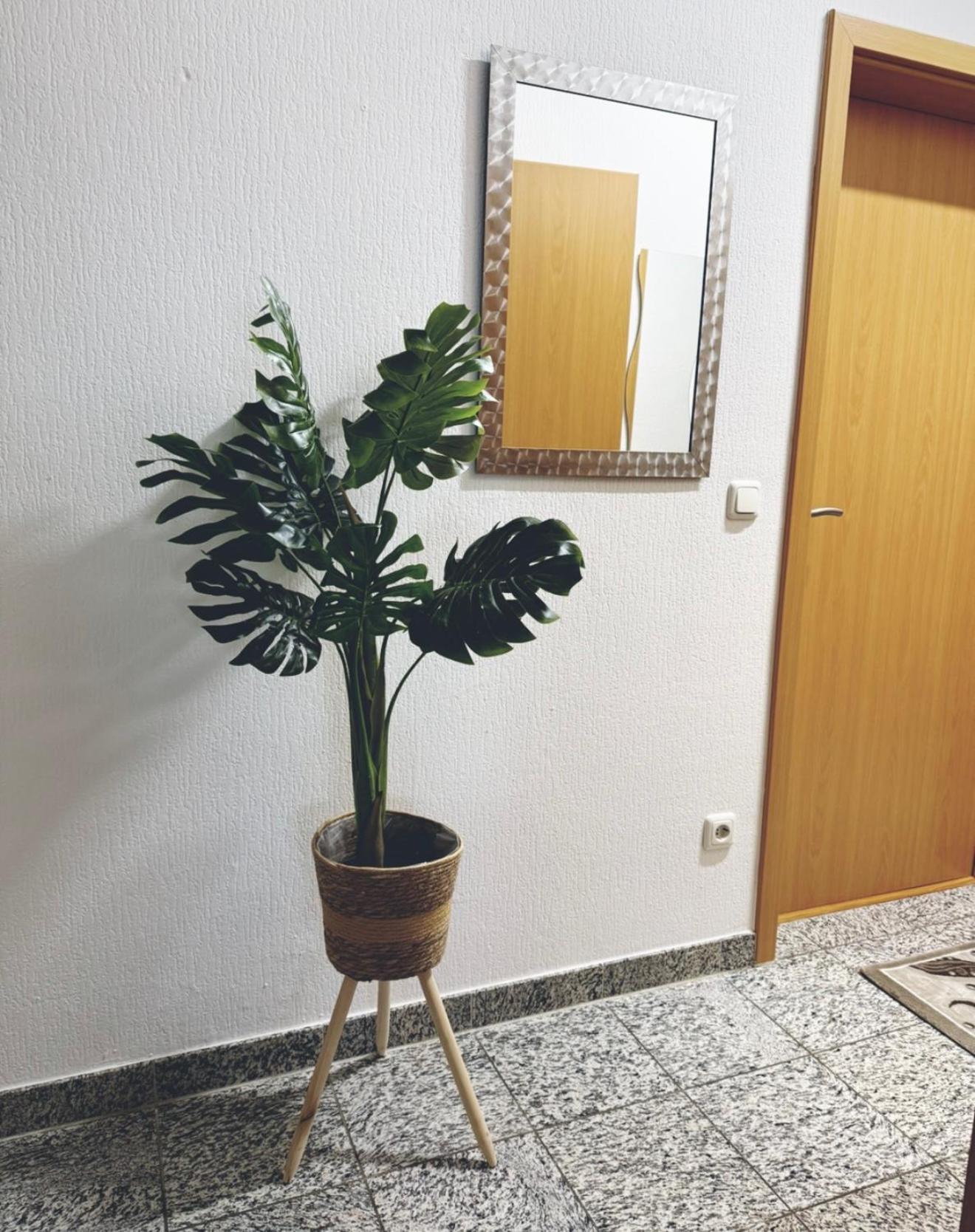 Zentrale Grosse Vollausgestattete Wohnung Fuer Alle Zwecke Perfekt Geeignet Witten Exteriér fotografie